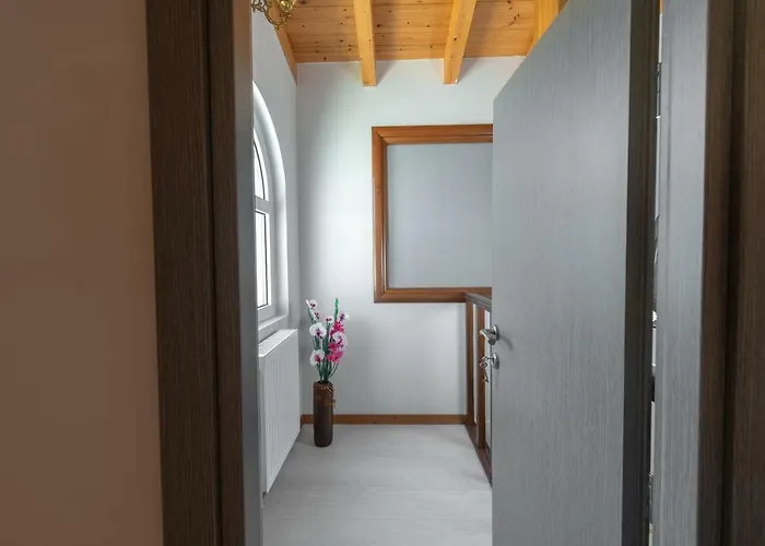 Corfu Potamaki Κομπίτσι