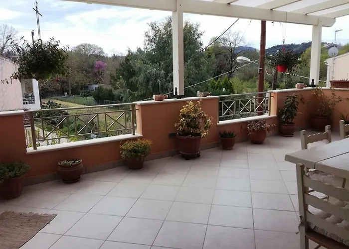 Corfu Potamaki * Κομπίτσι