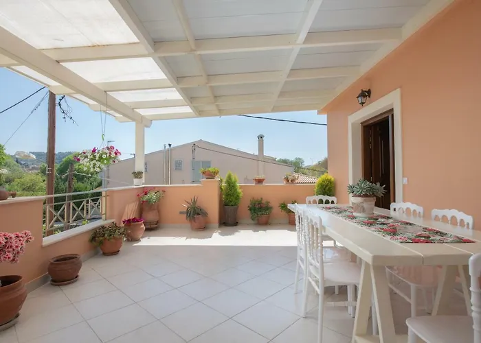 Corfu Potamaki Κομπίτσι