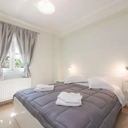 Corfu Potamaki Kompítsion