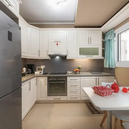 Corfu Potamaki * Kompítsion